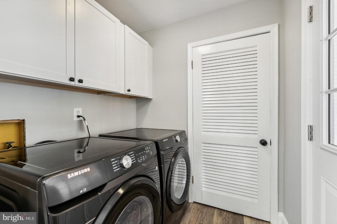 8903 Weir Street photo 7