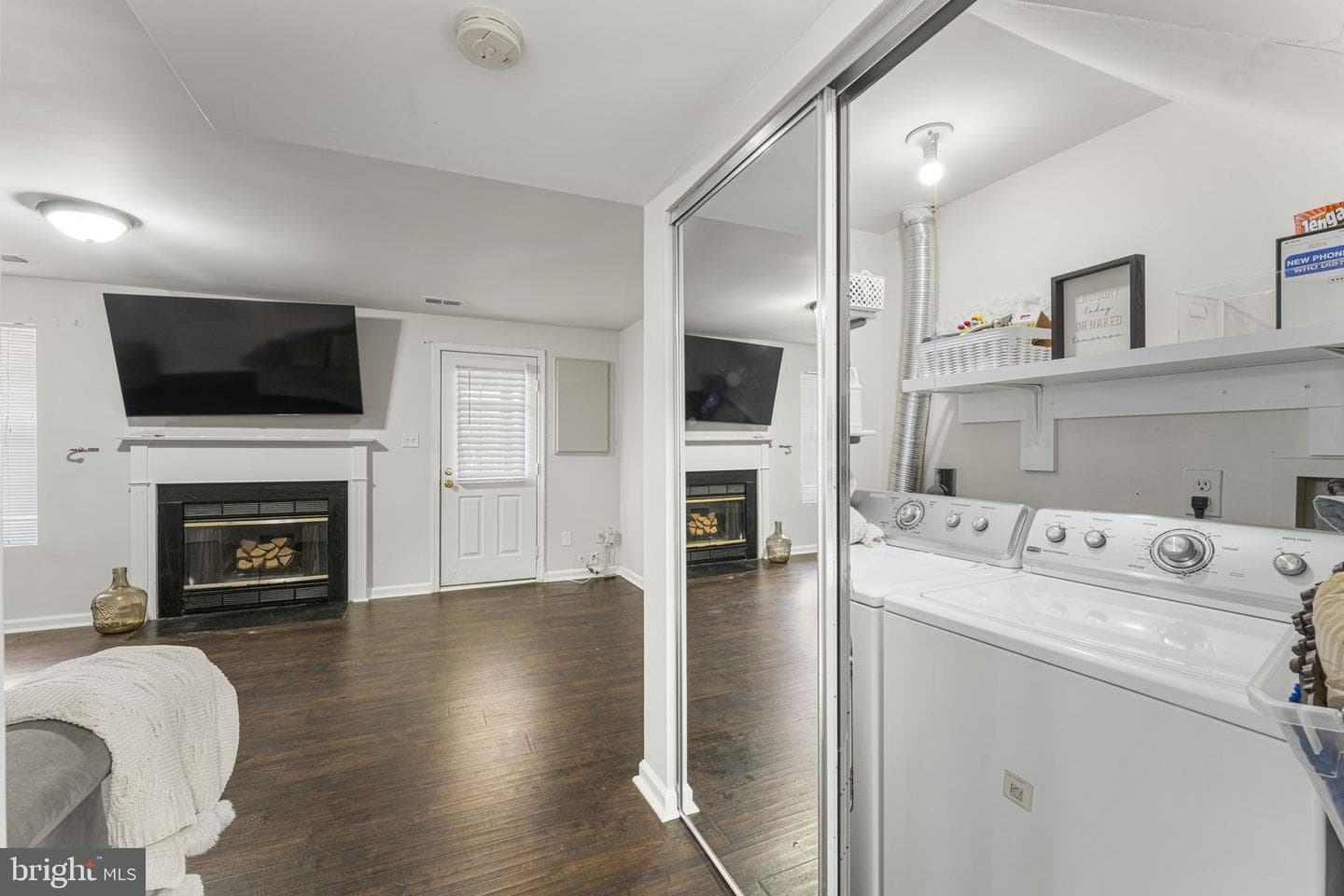 8733 Deblanc Place photo 14