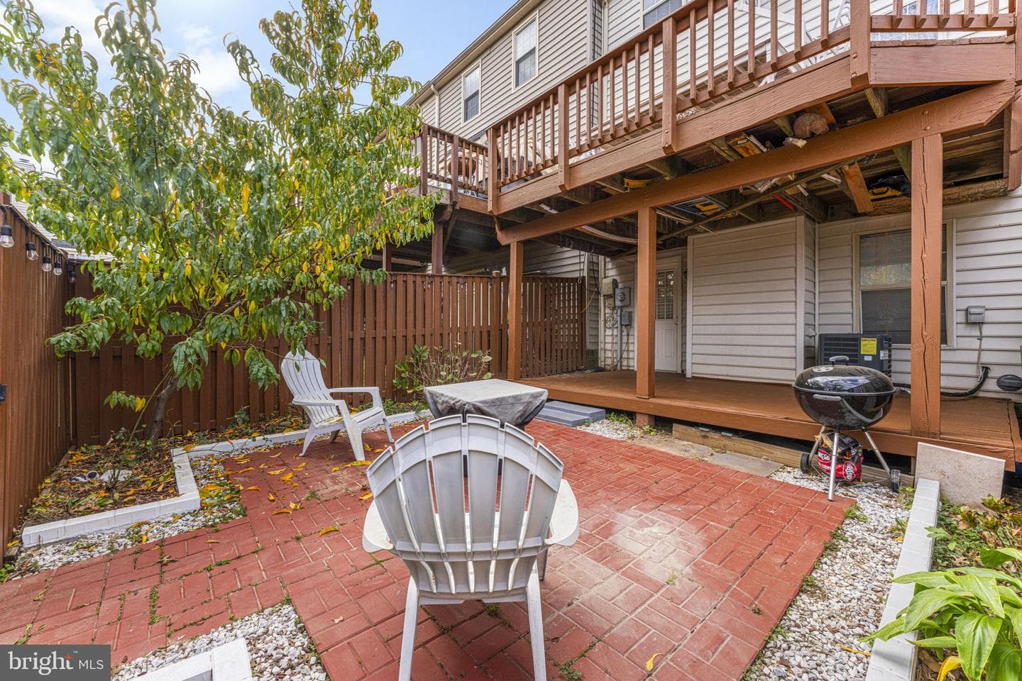 8733 Deblanc Place photo 43