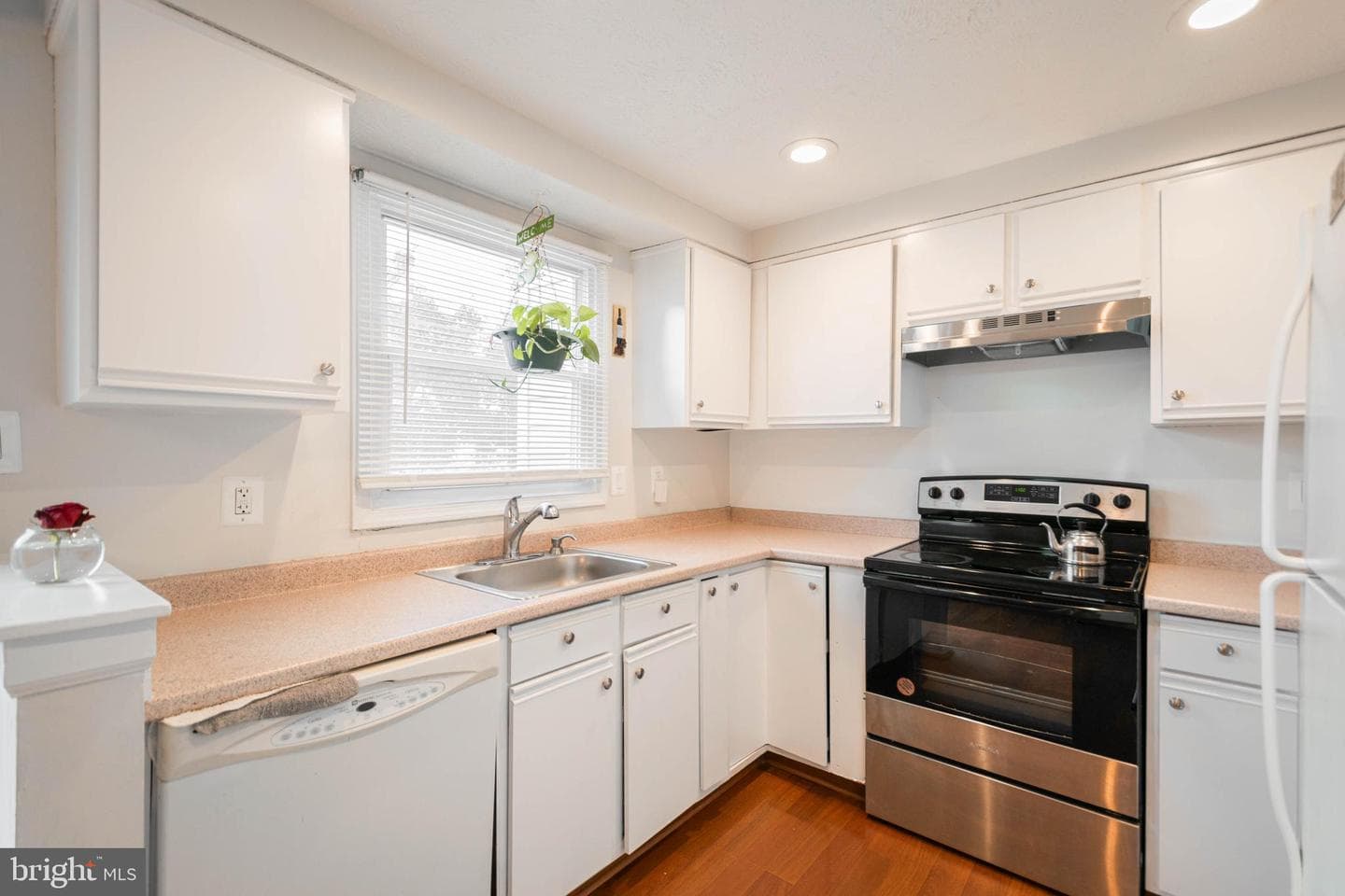 9005 New Britain Circle photo 8