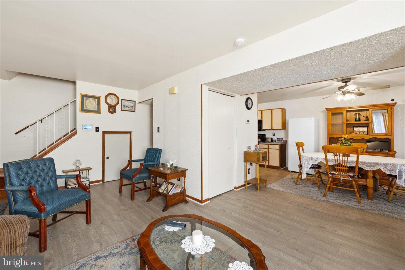 9023 Sandalwood Drive #a photo 11