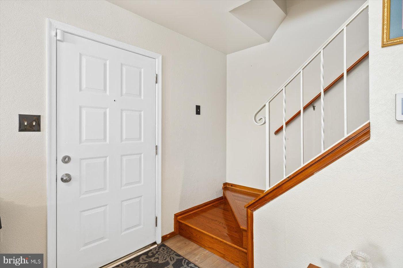 9023 Sandalwood Drive #a photo 8