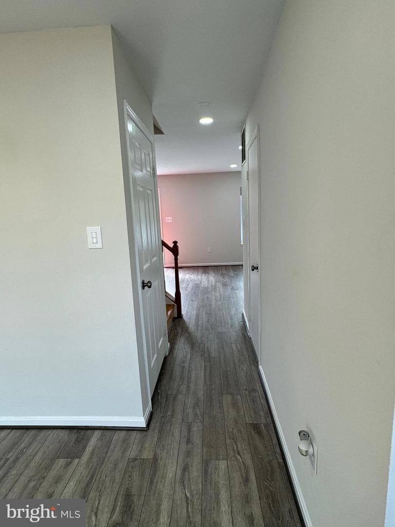 8704 Ditmars Court photo 11
