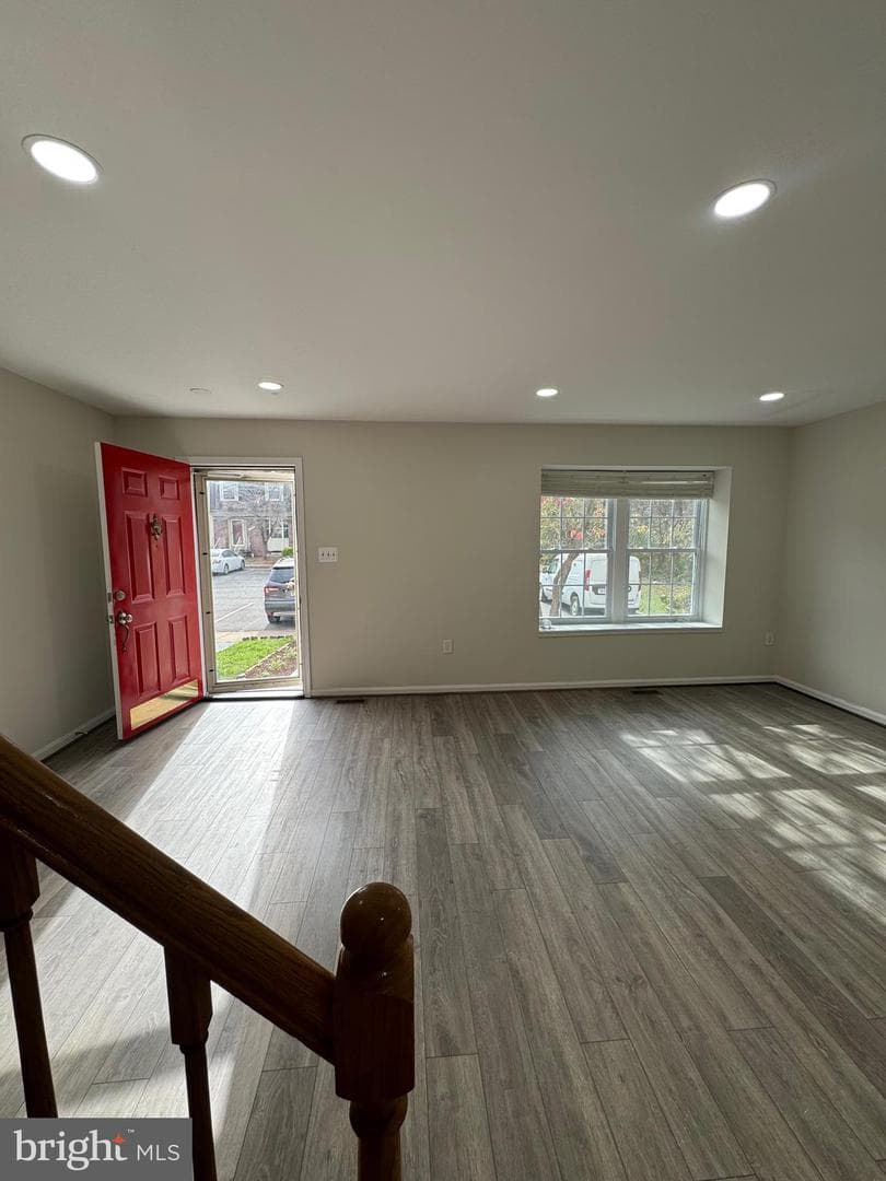 8704 Ditmars Court photo 5