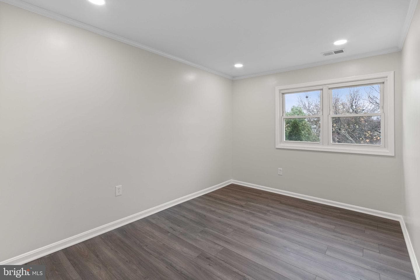 9155 Laurelwood Court photo 19