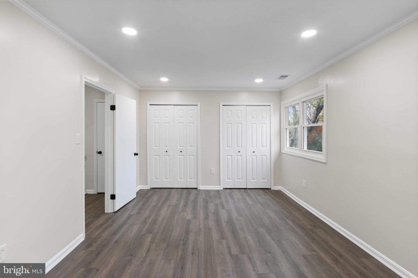 9155 Laurelwood Court photo 24