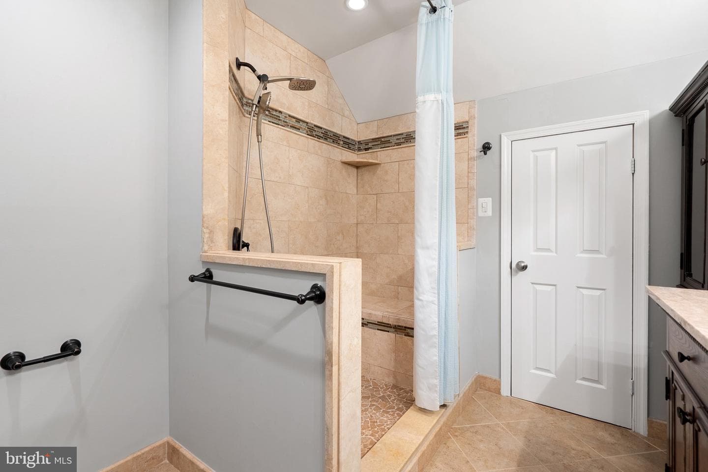 8895 Bond Court photo 50