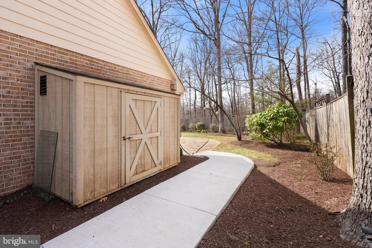 8895 Bond Court photo 64