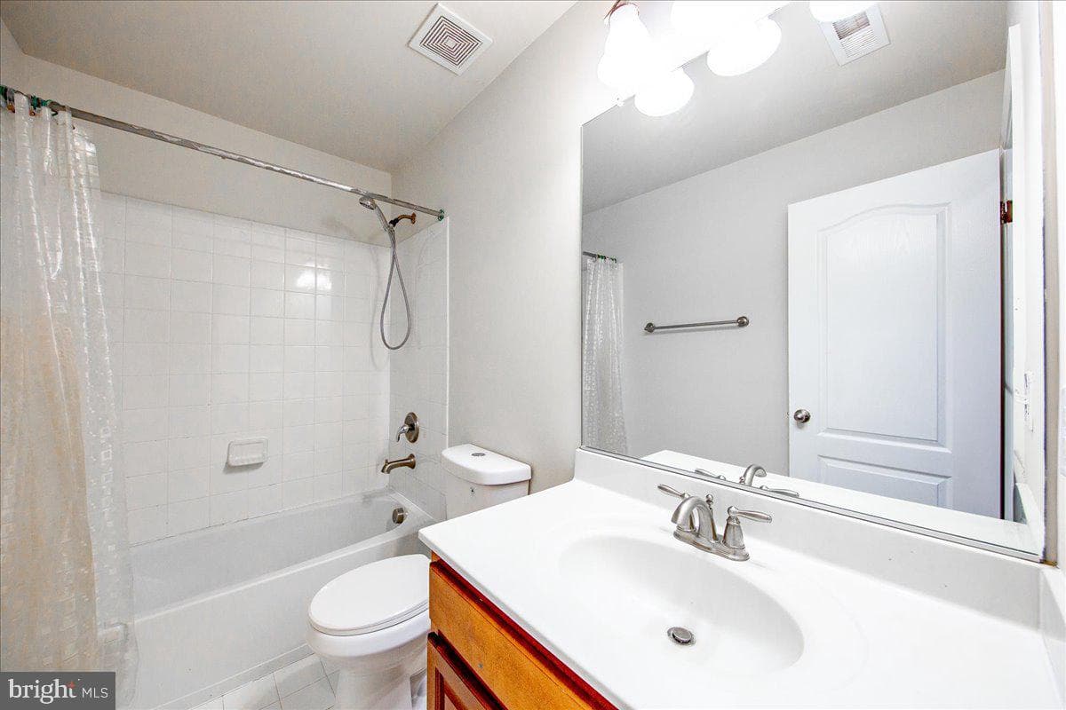 9588 Clover Hill Road photo 27