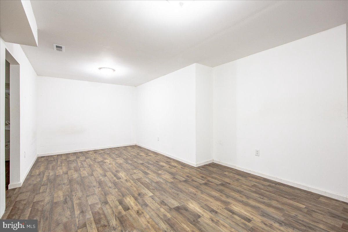 9588 Clover Hill Road photo 30
