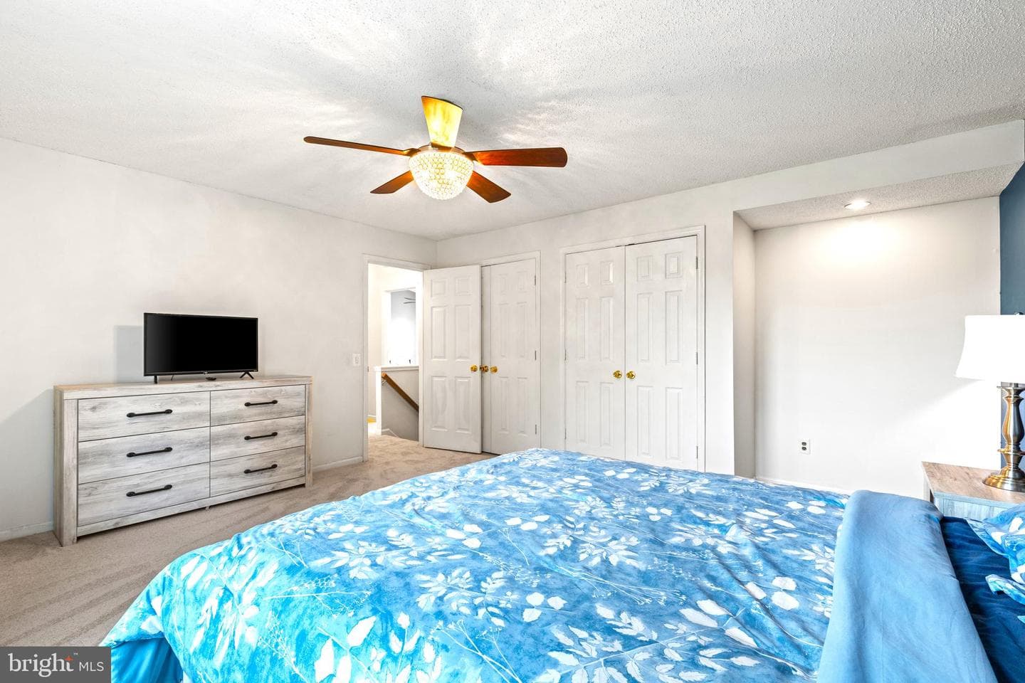 9553 Oakenshaw Drive photo 23