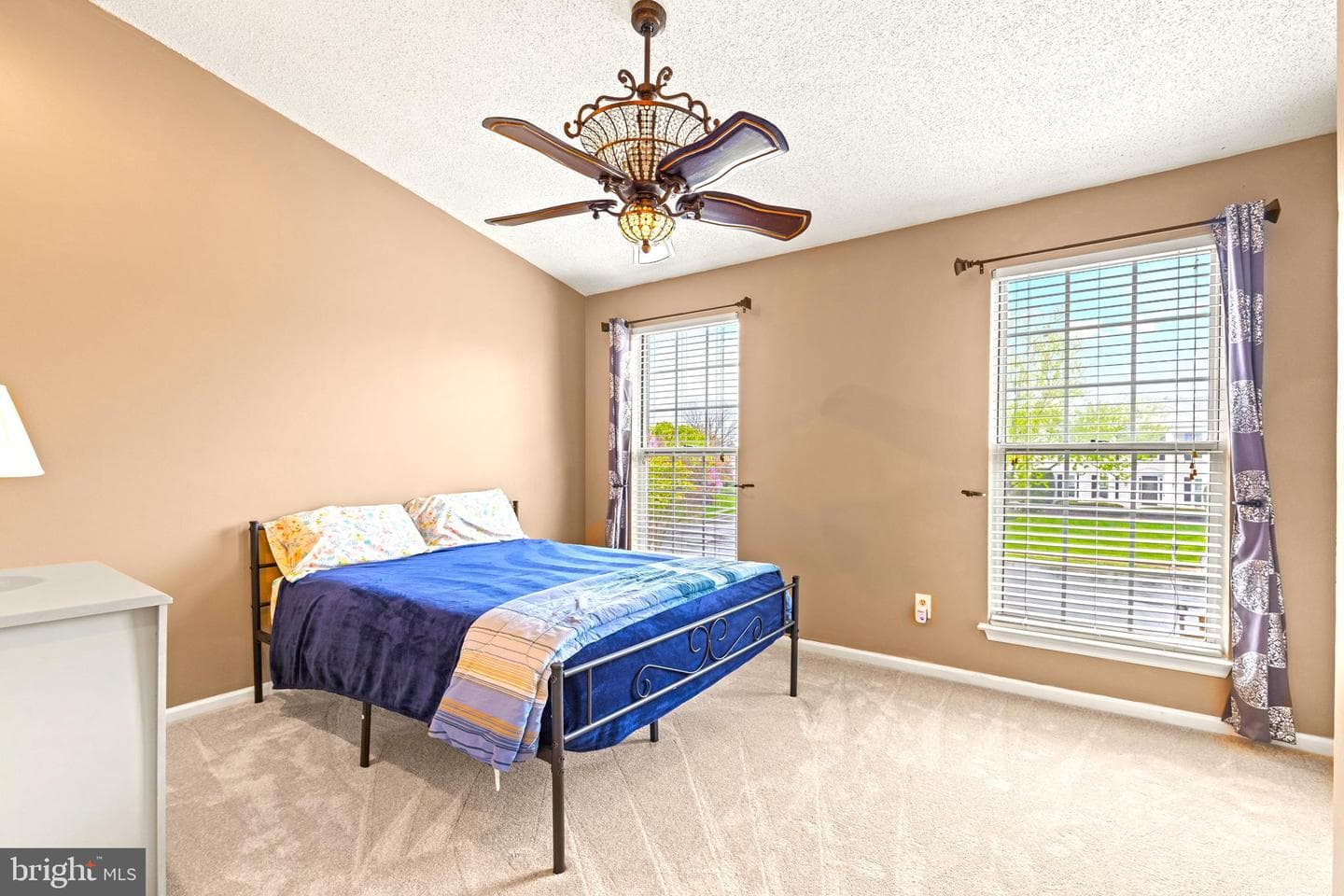 9553 Oakenshaw Drive photo 26