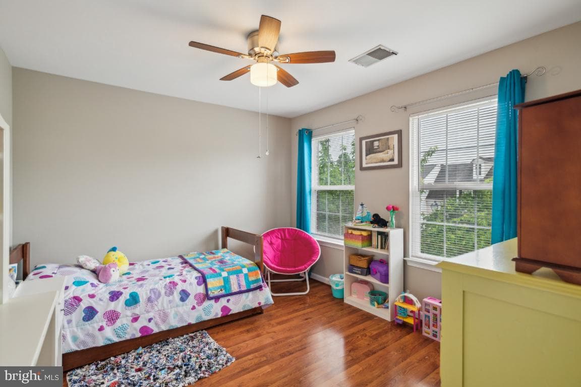 8645 Adrienne Place photo 19
