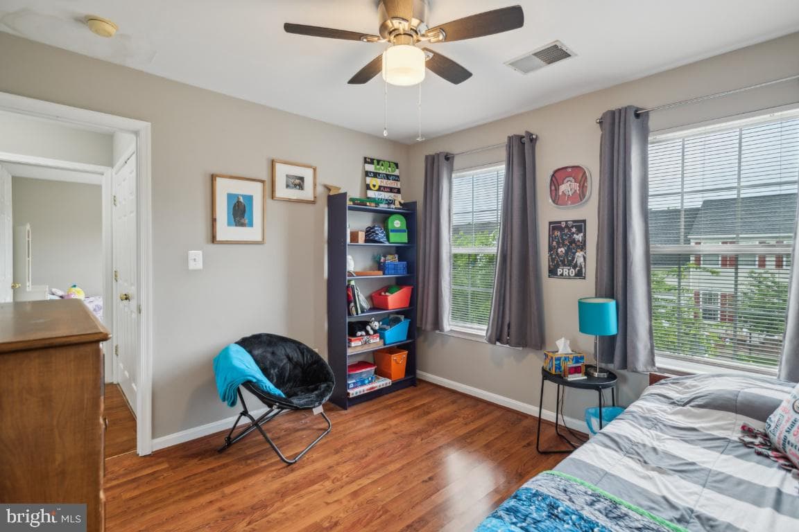 8645 Adrienne Place photo 22