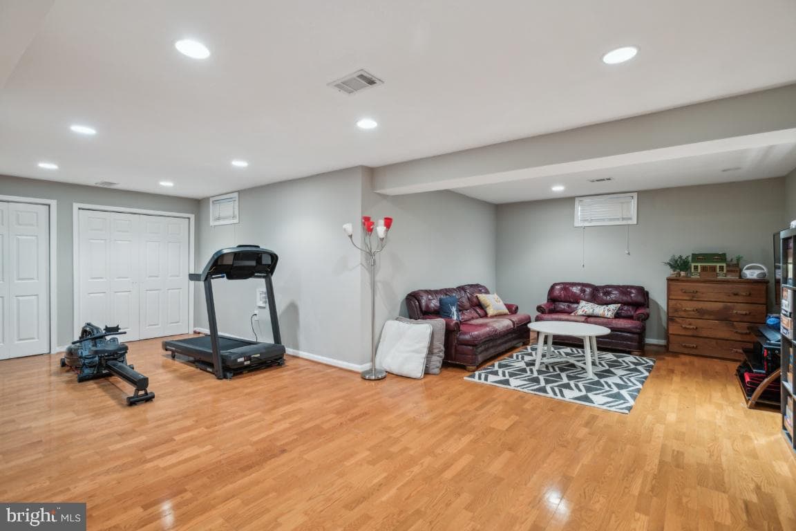 8645 Adrienne Place photo 31