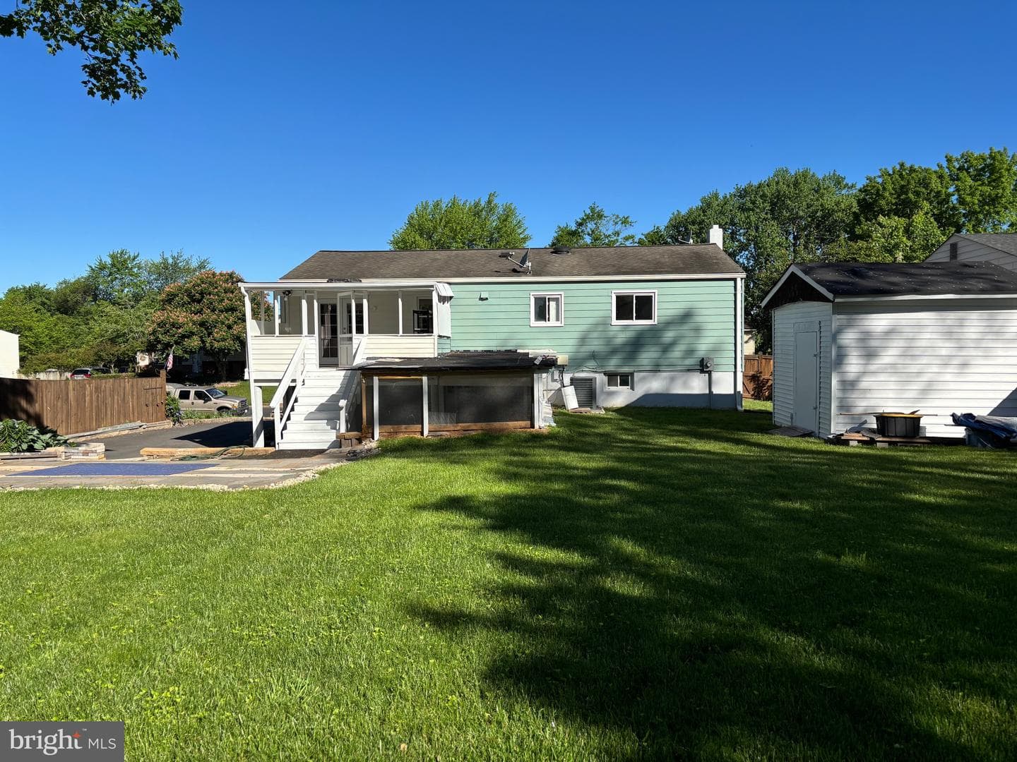 8513 Cavalry Lane photo 14