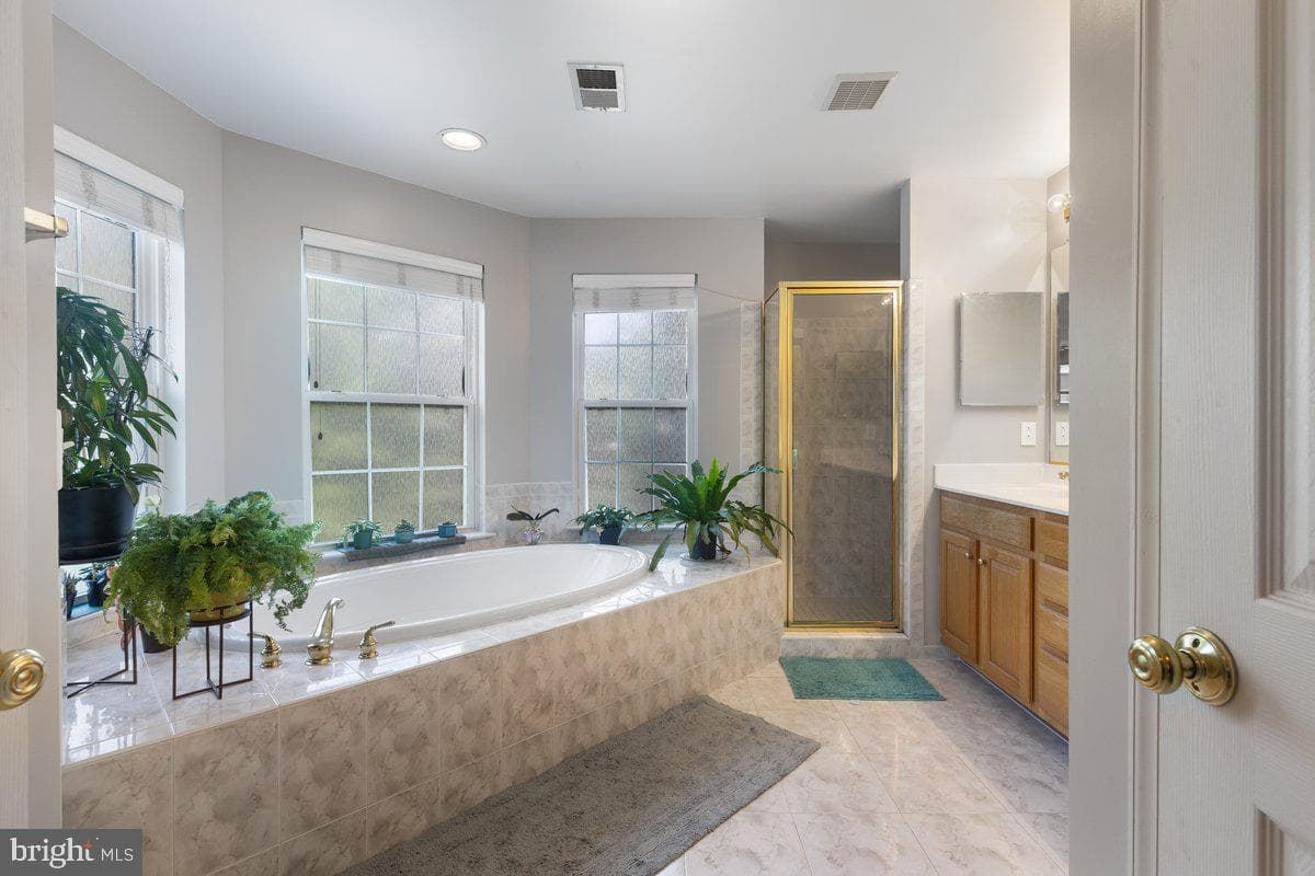 8341 Tillett Loop photo 13