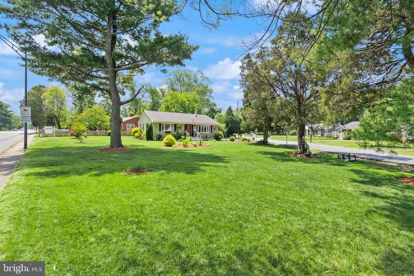 9000 Sudley Road photo 4