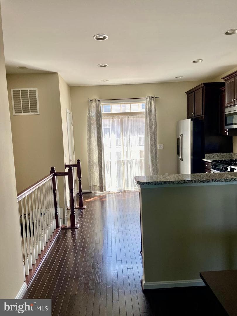 8930 Shadia Place photo 4