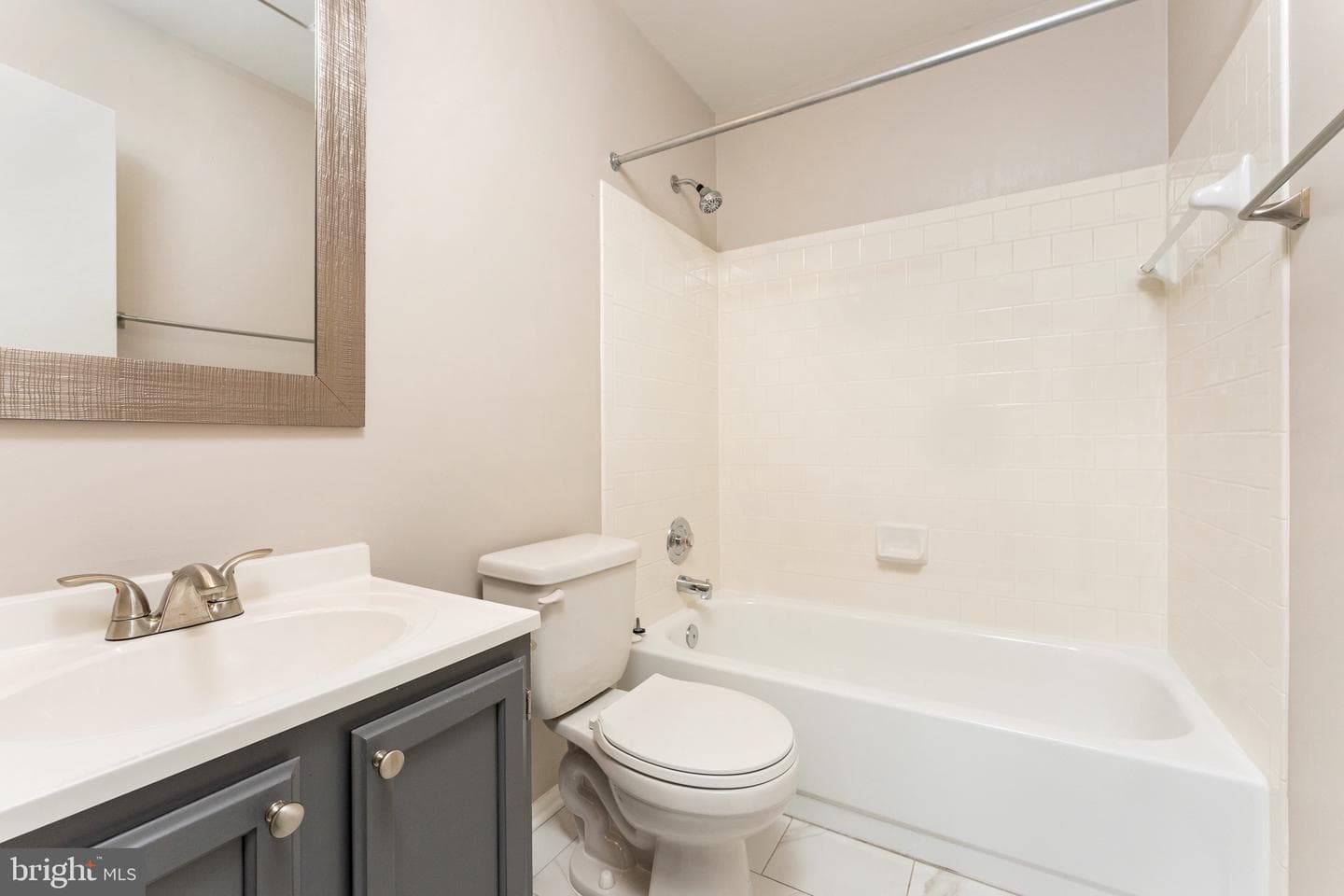 8761 Deblanc Place photo 20
