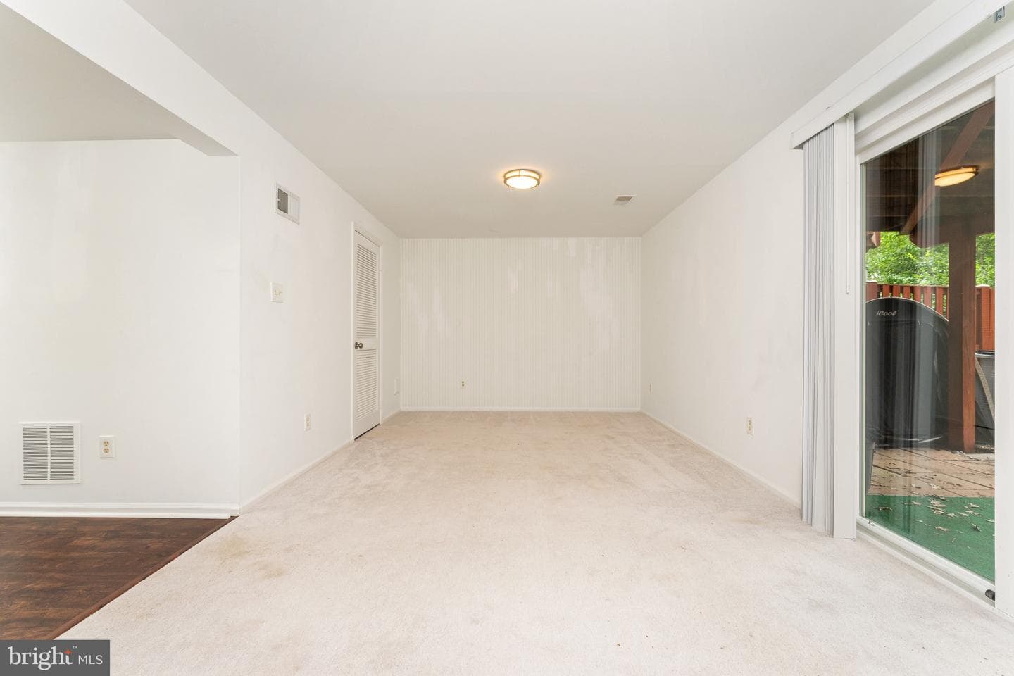 8761 Deblanc Place photo 25