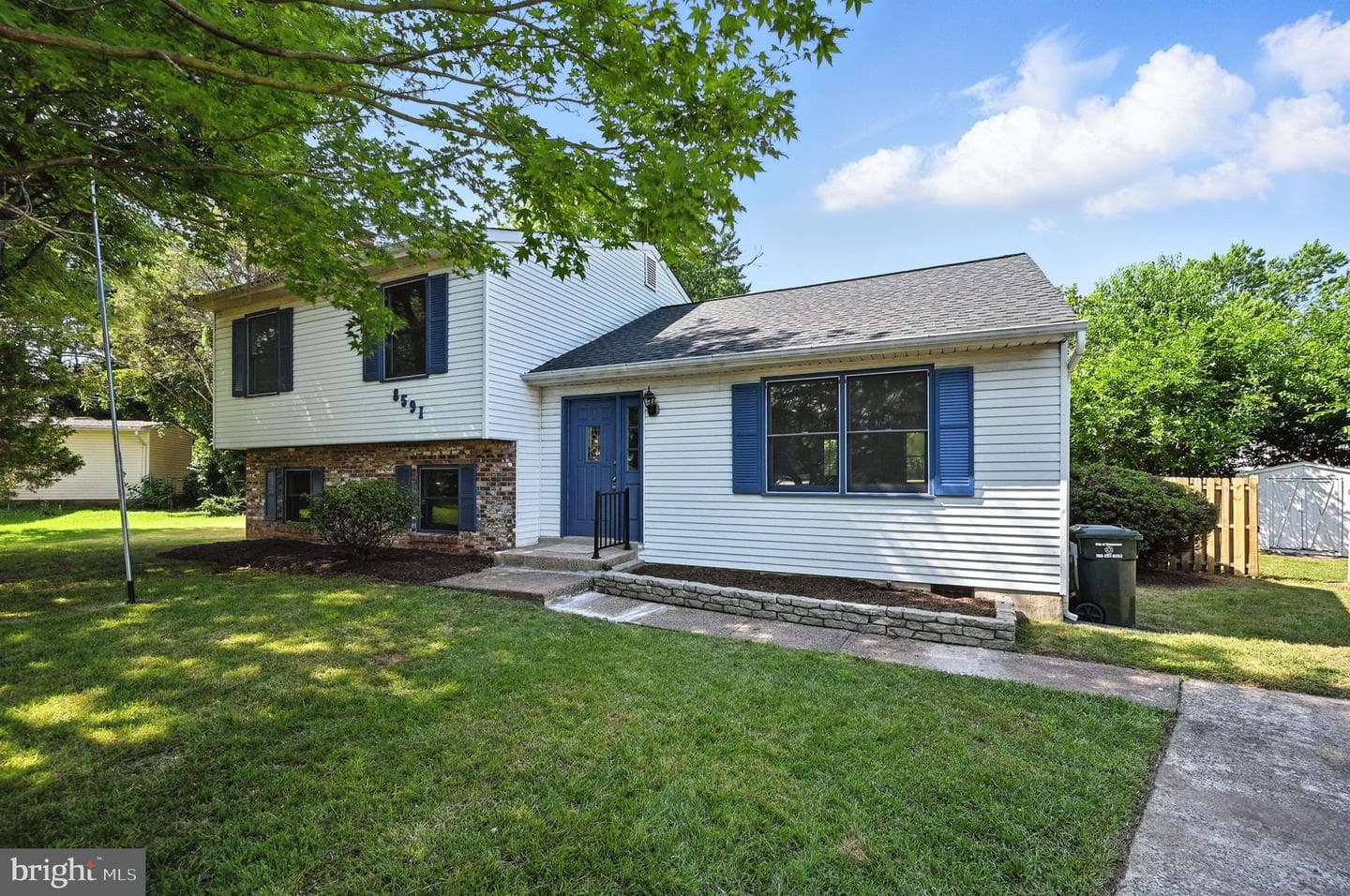 8591 King Carter Street photo 3