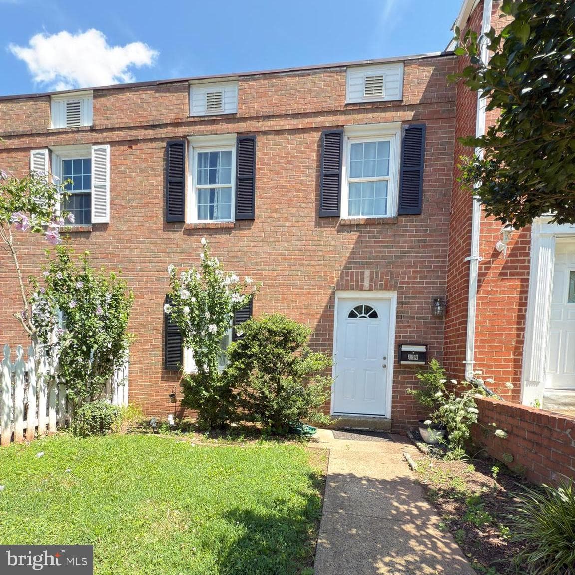 9913 Hampton Road photo 1