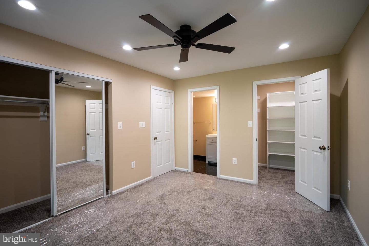 8393 Buttress Lane #101 photo 12