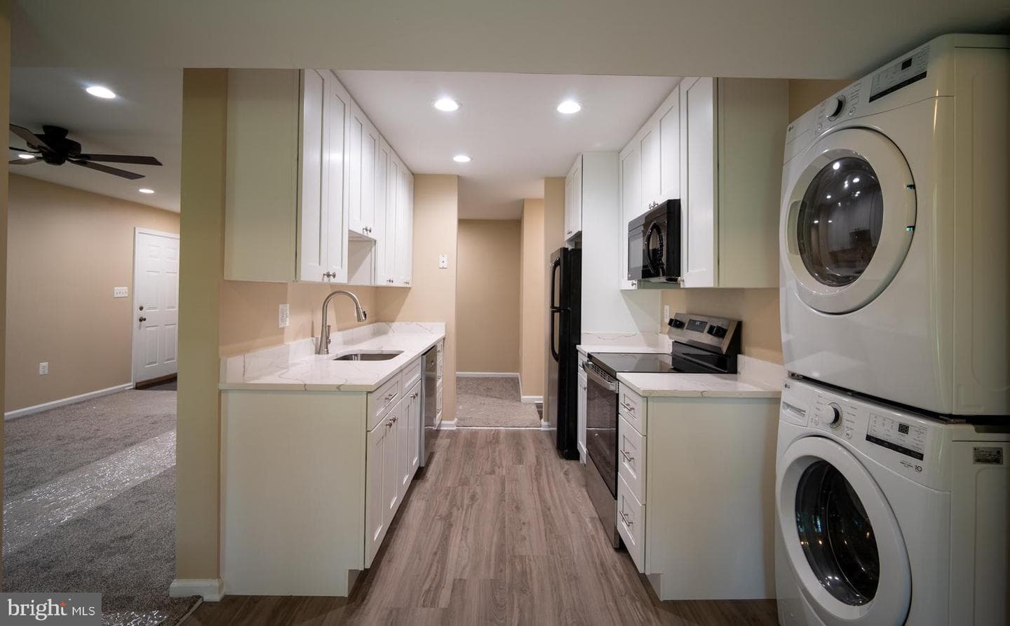 8393 Buttress Lane #101 photo 8