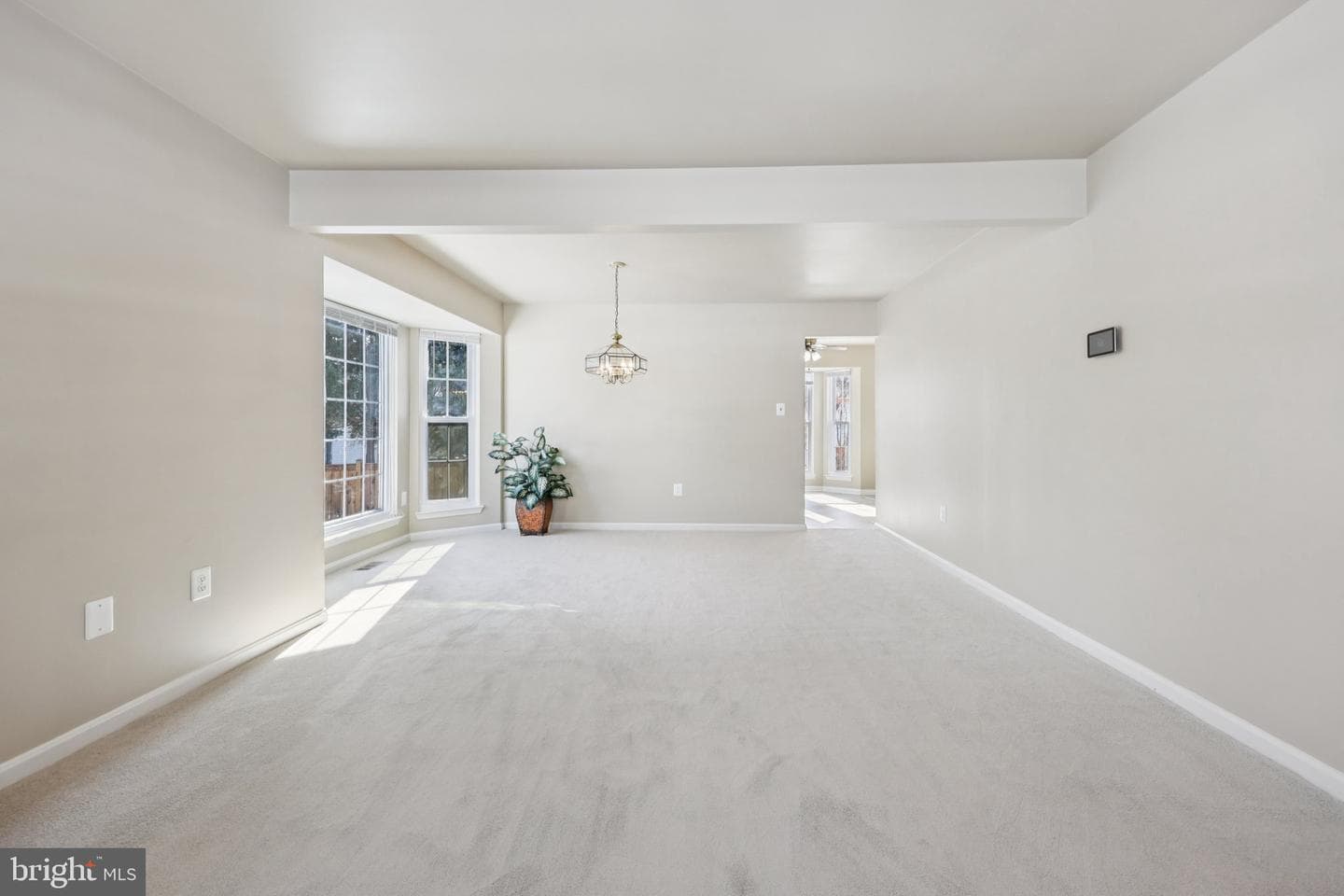 9395 Cloverhill Court photo 14