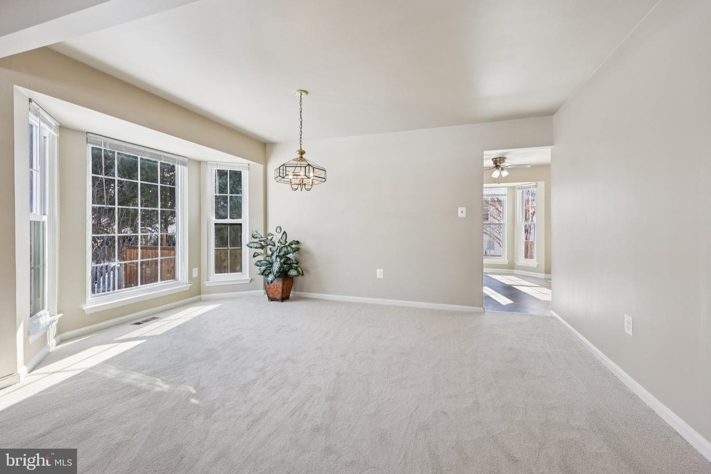 9395 Cloverhill Court photo 15