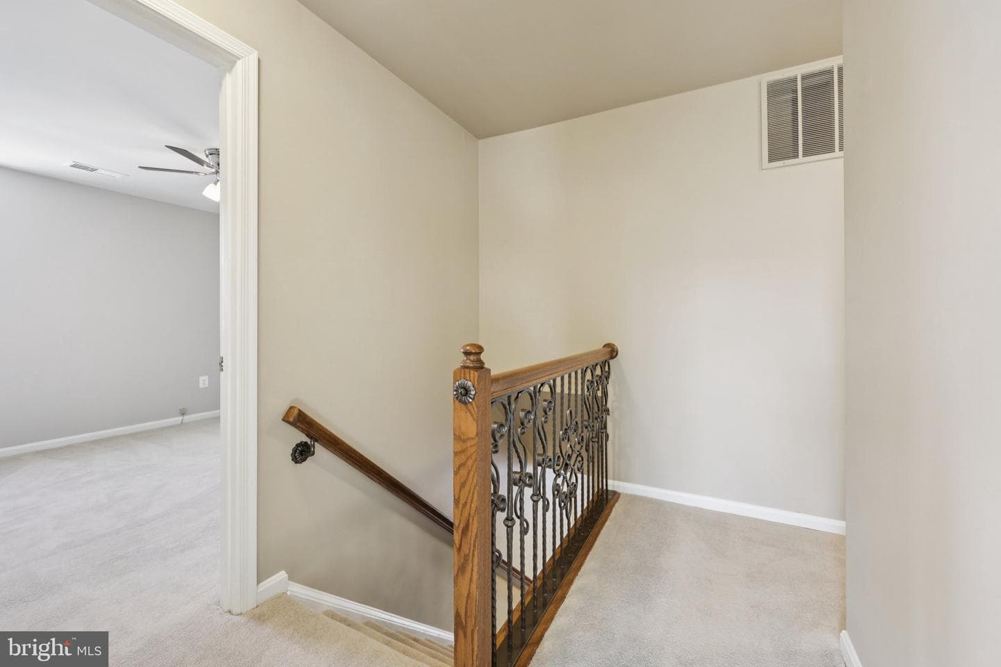 9395 Cloverhill Court photo 33