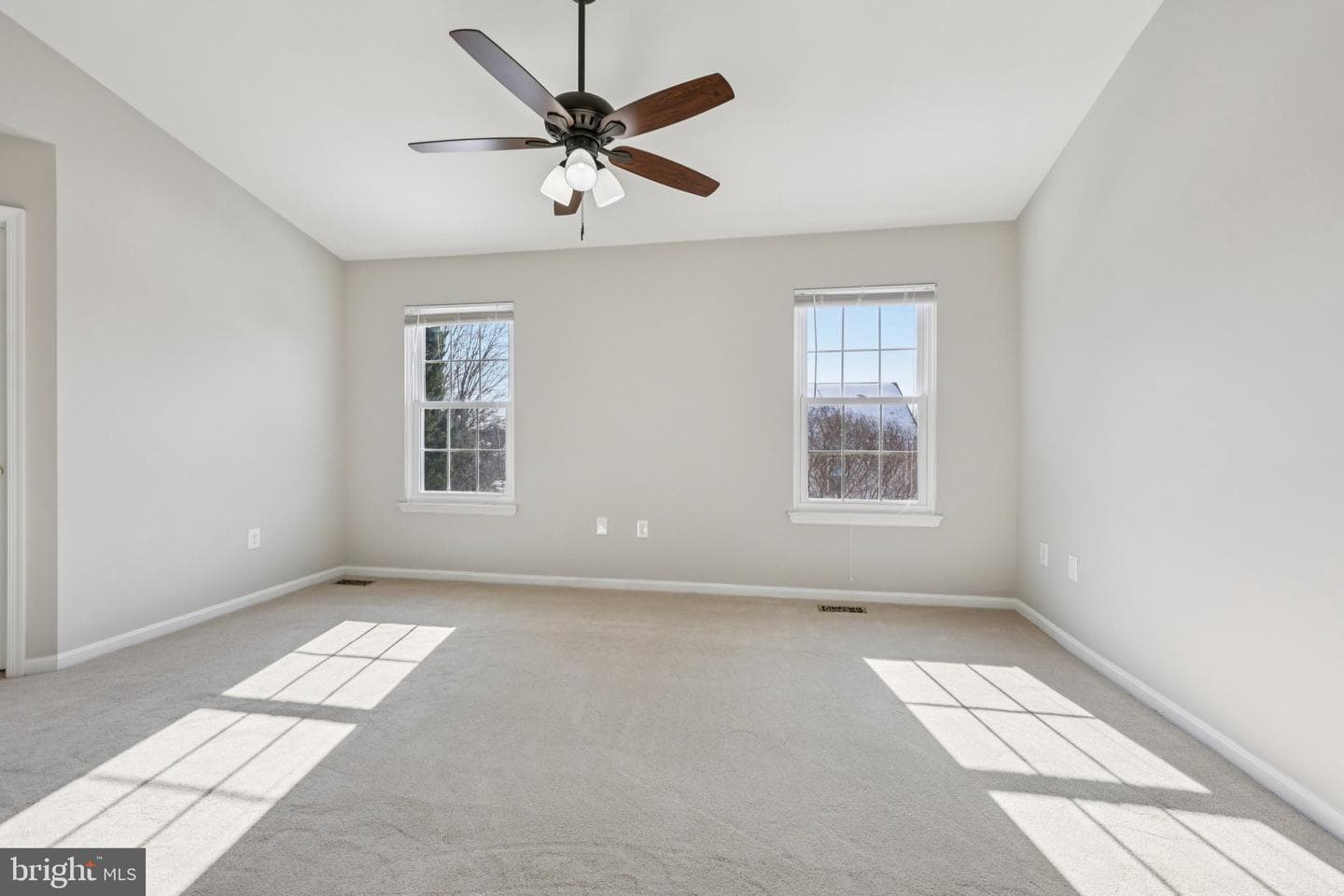 9395 Cloverhill Court photo 34