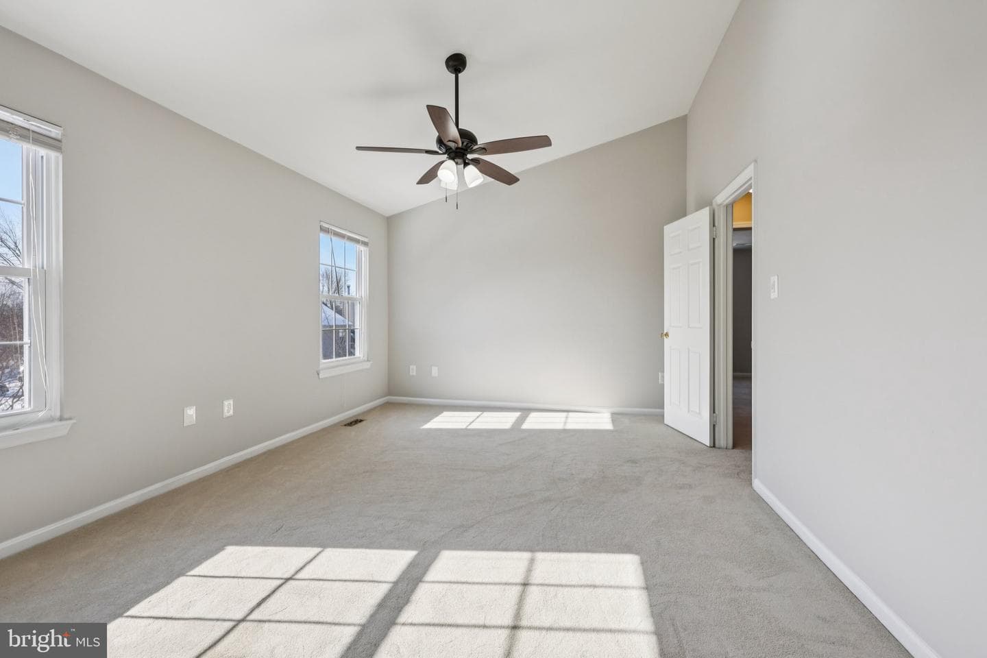 9395 Cloverhill Court photo 36