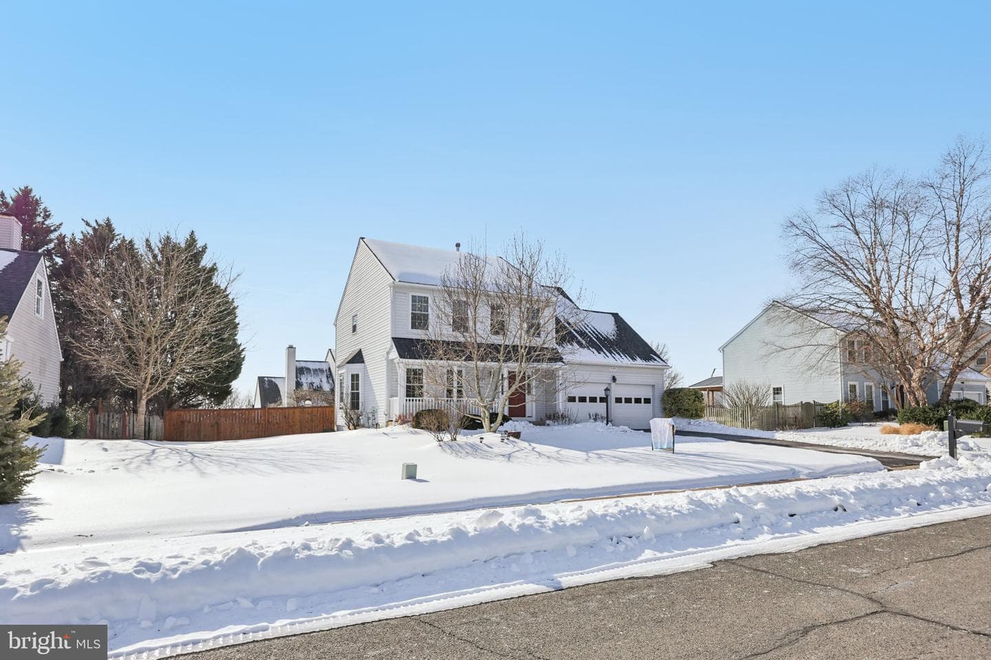 9395 Cloverhill Court photo 7