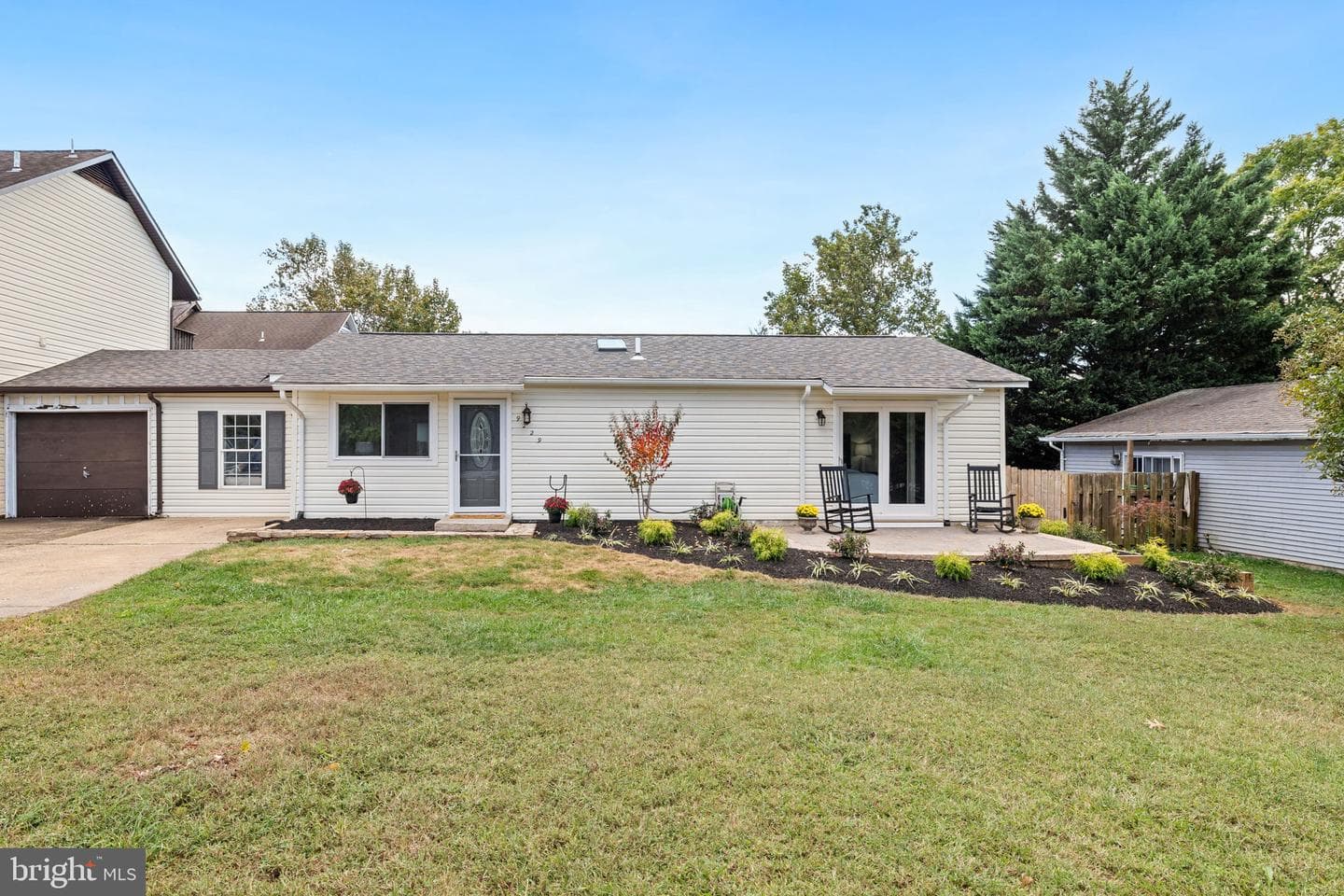 9229 Prince William Street photo 1