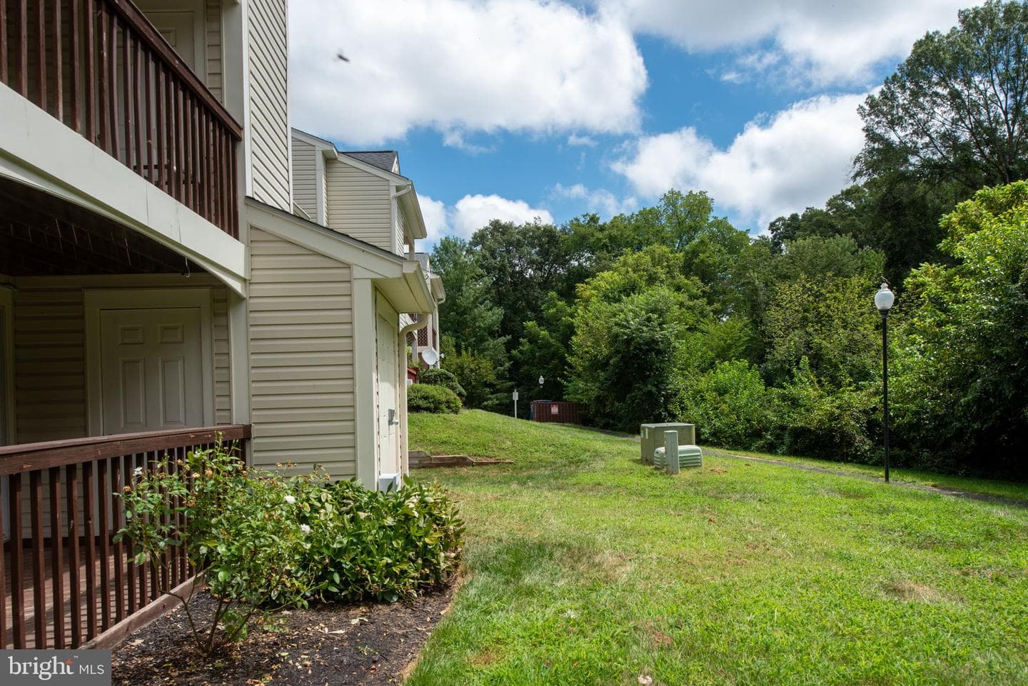 9476 Scarlet Oak Drive photo 26