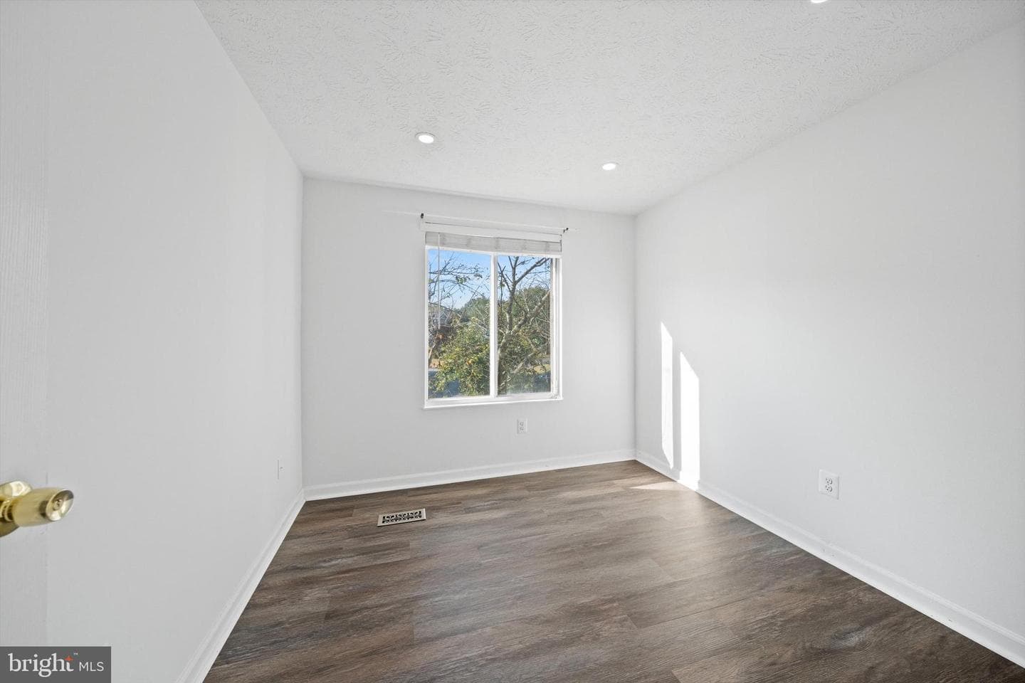 10285 Long Hill Court photo 11