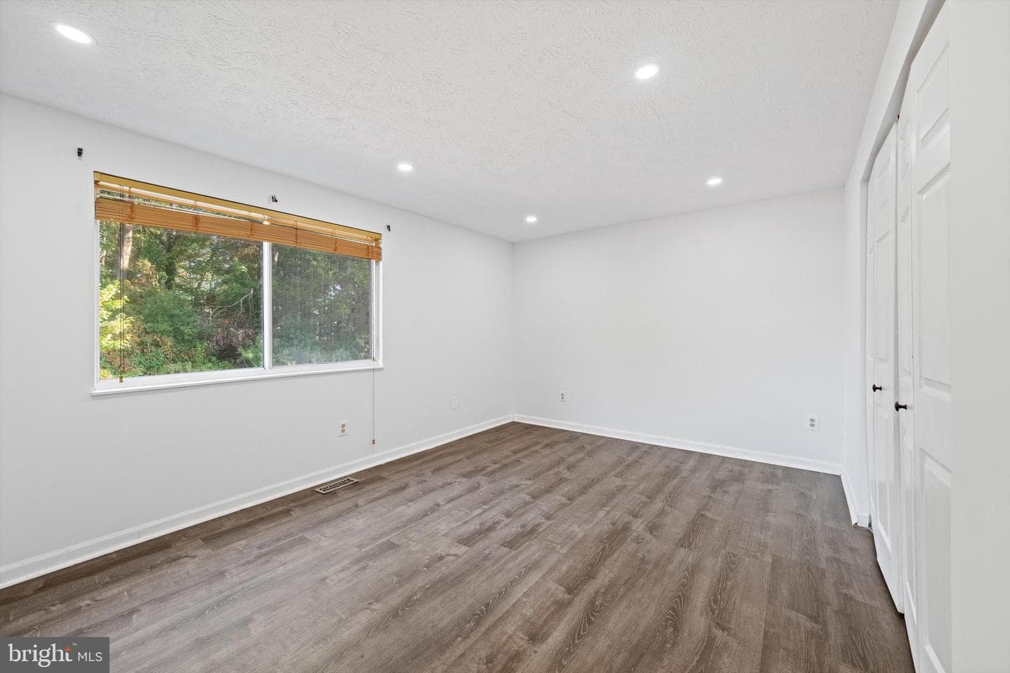 10285 Long Hill Court photo 9