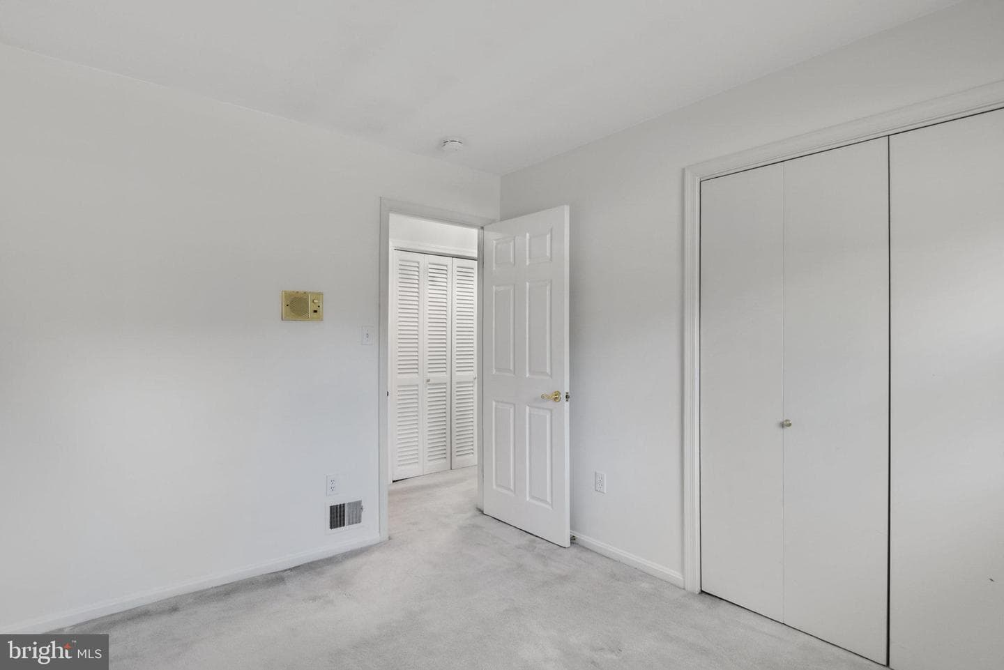9511 Park Street photo 23
