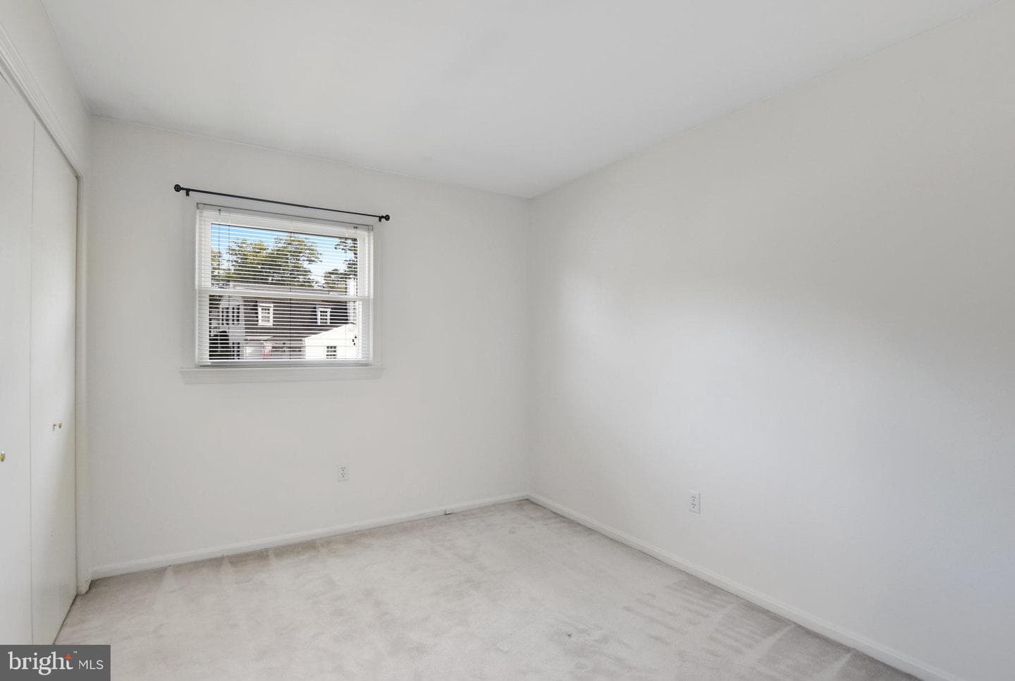 9511 Park Street photo 27