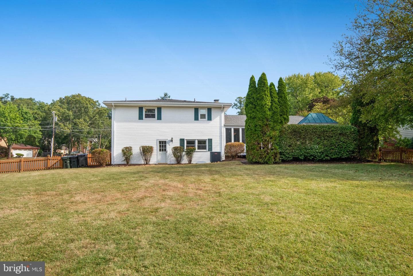 9511 Park Street photo 34