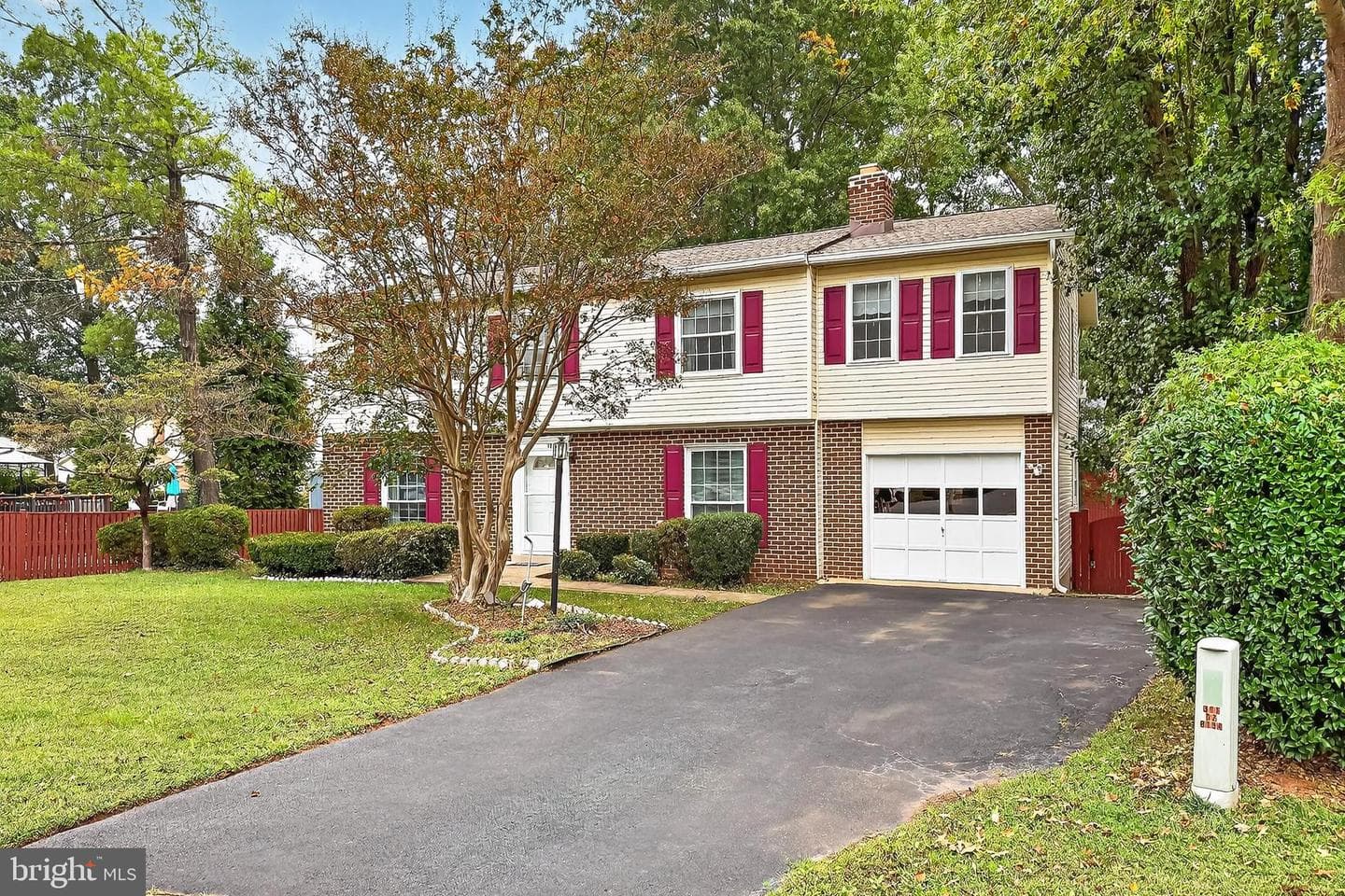 10139 Springhouse Court photo 6