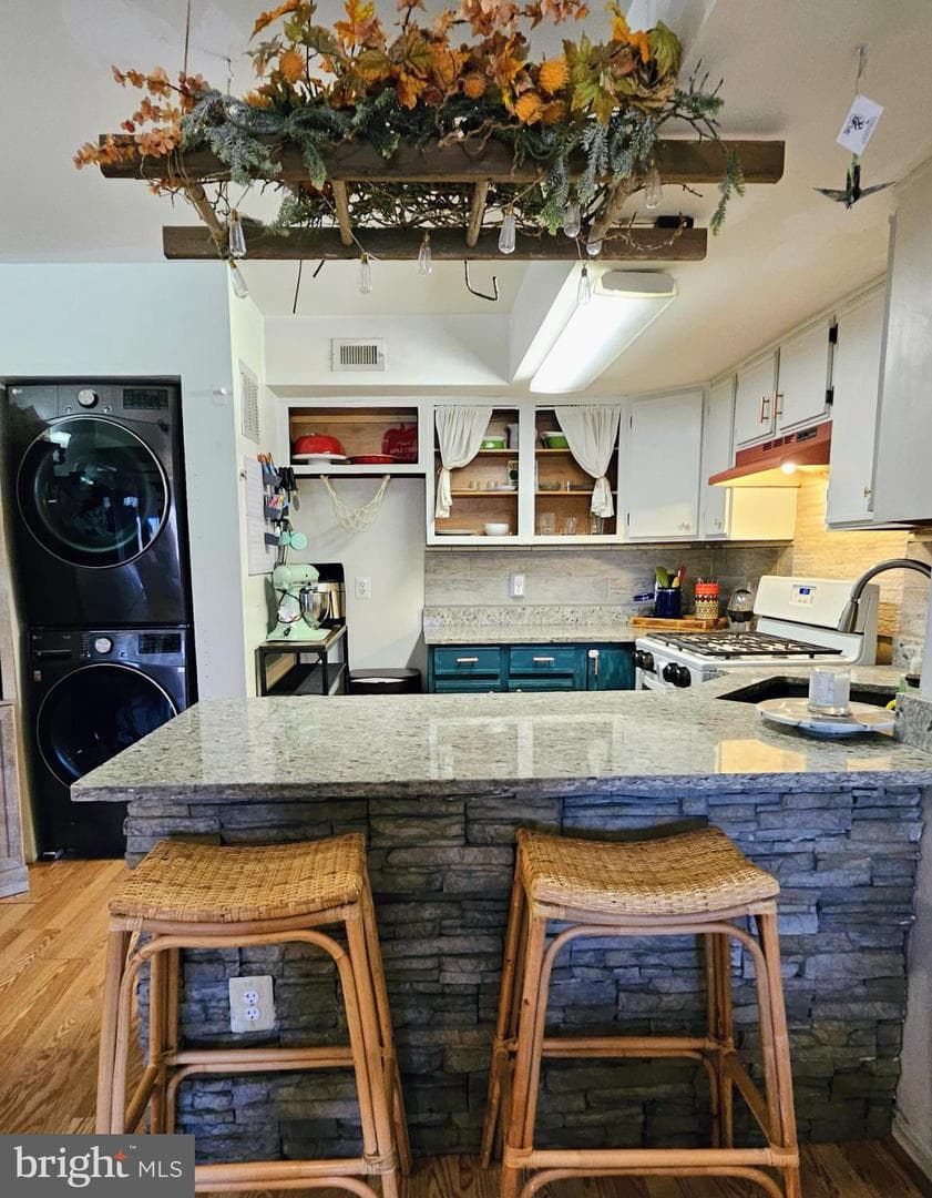 9200 Azure Court #201 photo 7