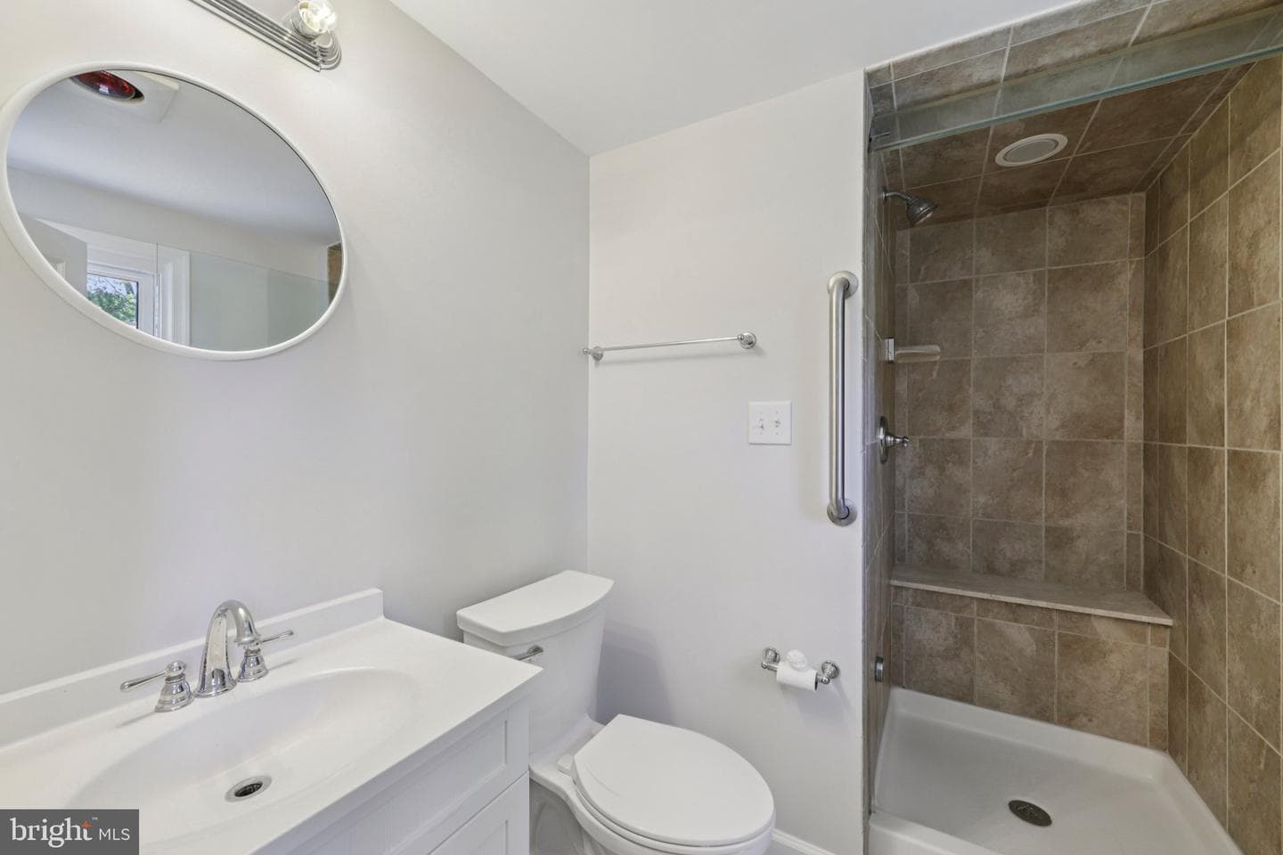 8751 Weir Street photo 30