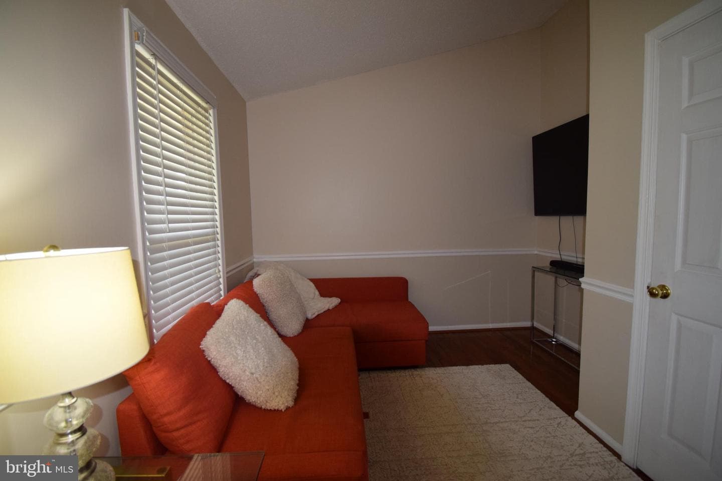 9544 Oakenshaw Drive photo 19