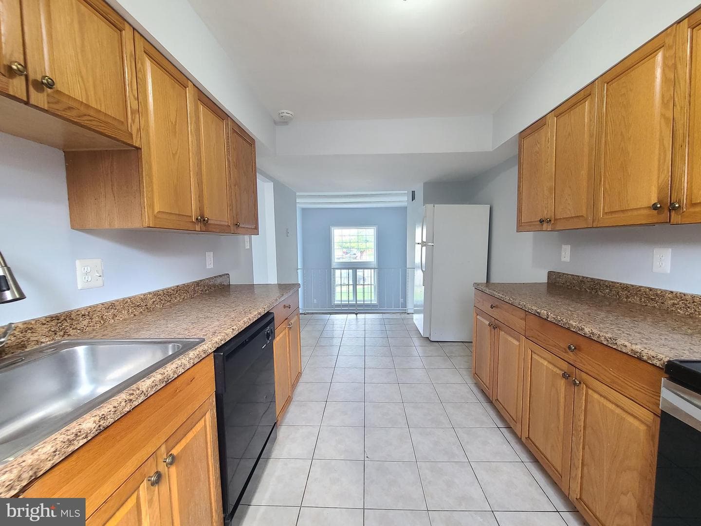 8584 Liberia Avenue photo 16