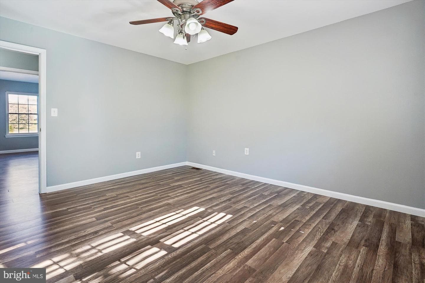 10138 Forest Hill Circle photo 14