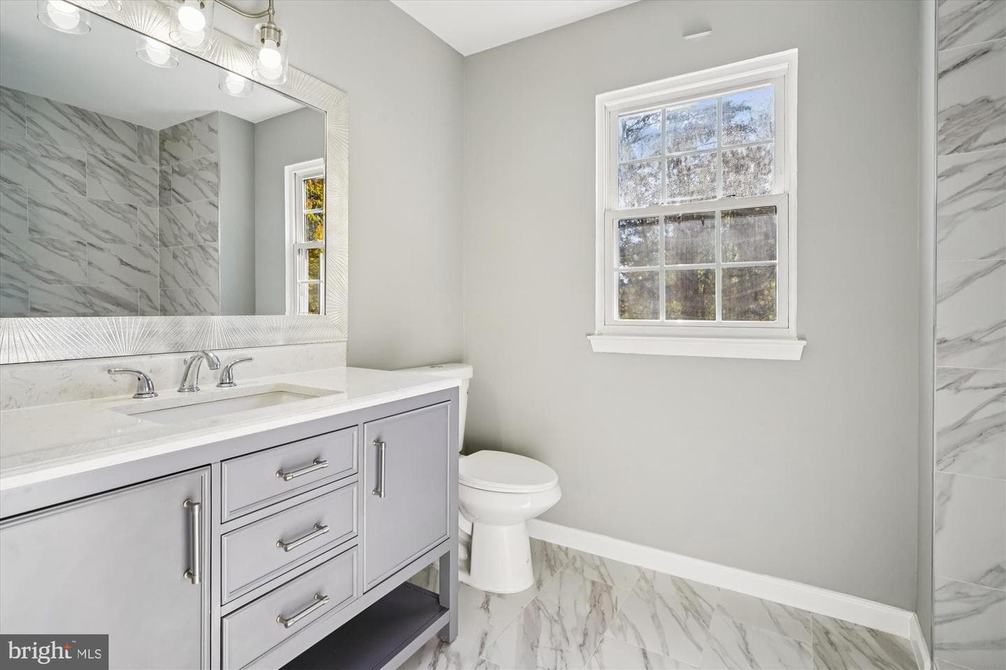 10138 Forest Hill Circle photo 15