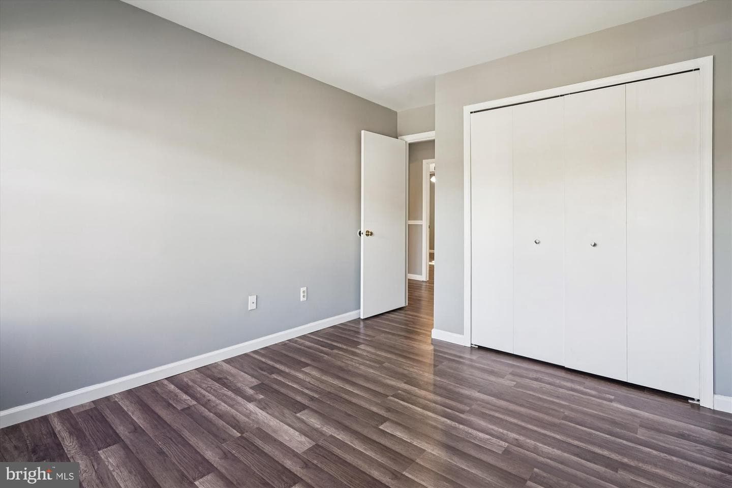 10138 Forest Hill Circle photo 22